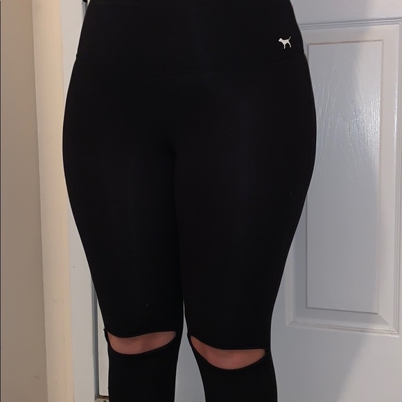 PINK Victoria's Secret Pants - Women’s leggings with rips by knees